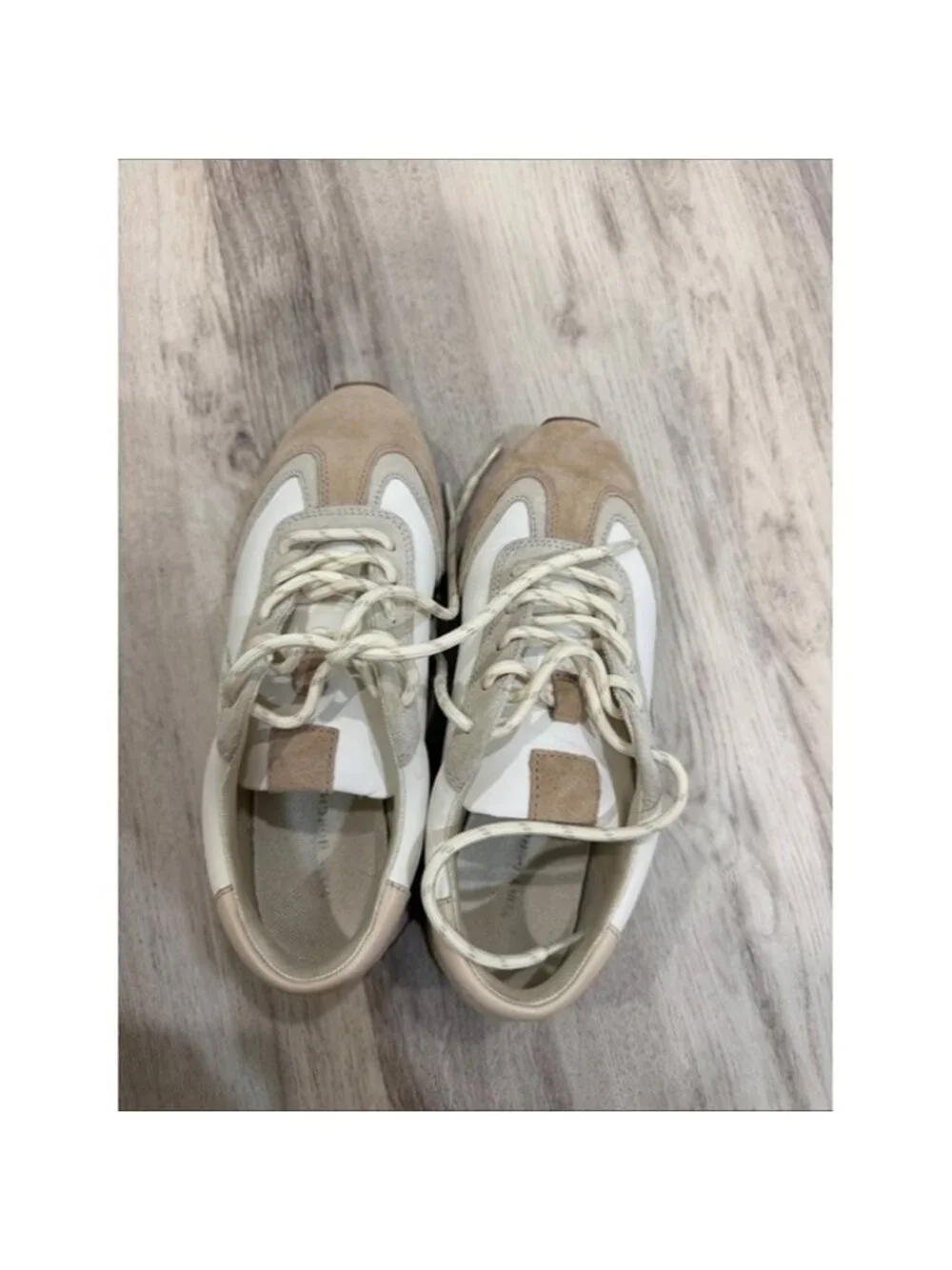 Tory Burch Destiny Trainer  Casual Suede-Trim Sneakers in Beige and White size 6